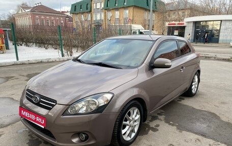 KIA cee'd I рестайлинг, 2010 год, 620 000 рублей, 4 фотография