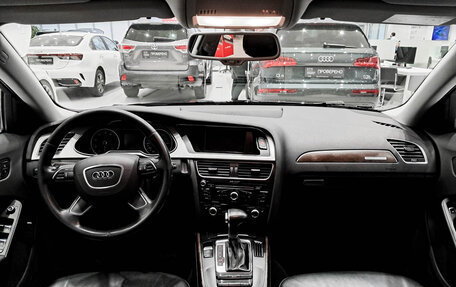 Audi A4, 2015 год, 1 850 000 рублей, 14 фотография