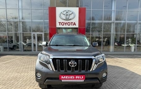 Toyota Land Cruiser Prado 150 рестайлинг 2, 2015 год, 3 590 000 рублей, 2 фотография