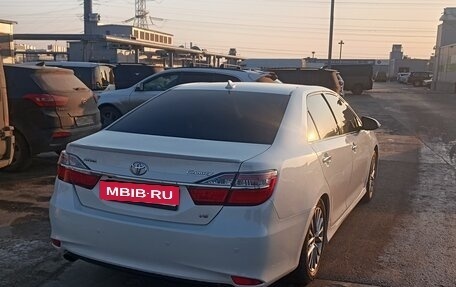 Toyota Camry, 2017 год, 2 050 000 рублей, 2 фотография