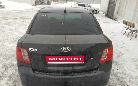 KIA Rio II, 2011 год, 700 000 рублей, 2 фотография