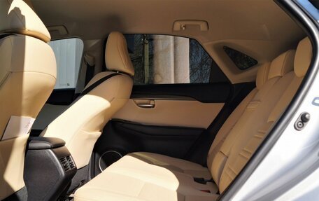 Lexus NX I, 2015 год, 2 700 000 рублей, 24 фотография