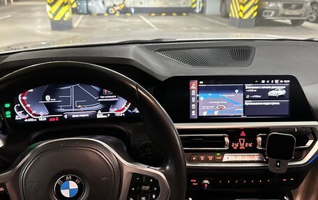 BMW 3 серия, 2021 год, 3 900 000 рублей, 26 фотография