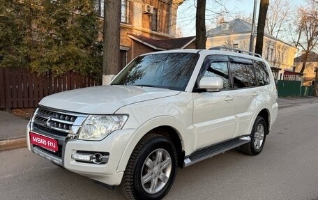 Mitsubishi Pajero IV, 2015 год, 2 330 000 рублей, 1 фотография