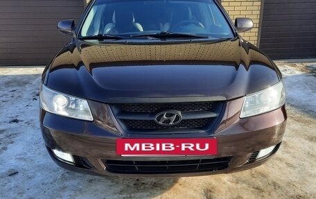 Hyundai Sonata VI, 2005 год, 710 000 рублей, 8 фотография