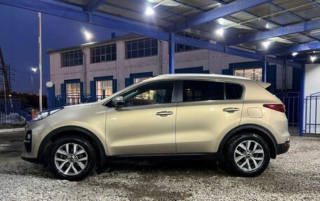 KIA Sportage IV рестайлинг, 2018 год, 2 199 000 рублей, 2 фотография