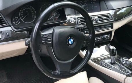 BMW 5 серия, 2011 год, 1 900 000 рублей, 31 фотография