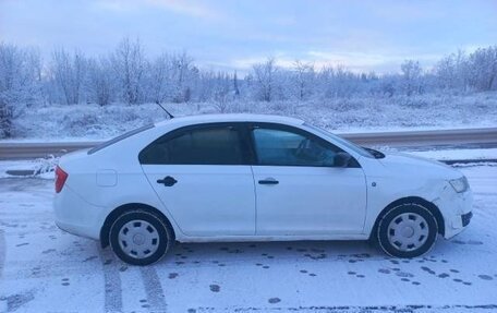 Skoda Rapid I, 2015 год, 850 000 рублей, 4 фотография