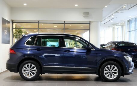 Volkswagen Tiguan II, 2017 год, 1 849 000 рублей, 4 фотография