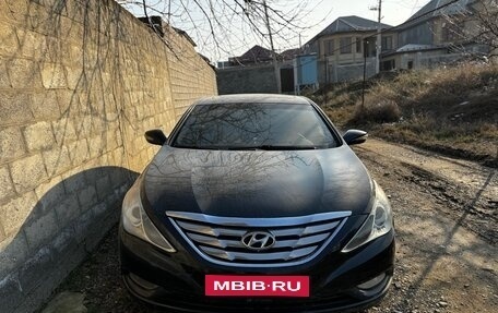 Hyundai Sonata VI, 2010 год, 590 000 рублей, 1 фотография