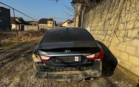 Hyundai Sonata VI, 2010 год, 590 000 рублей, 2 фотография