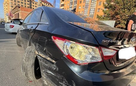 Hyundai Sonata VI, 2010 год, 590 000 рублей, 12 фотография