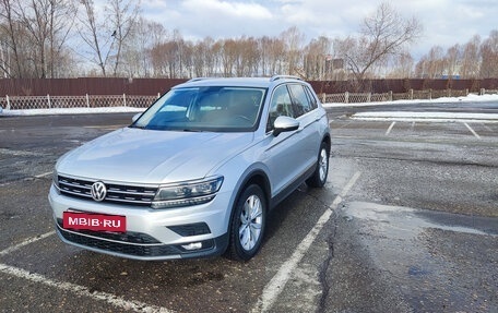 Volkswagen Tiguan II, 2017 год, 2 550 000 рублей, 2 фотография