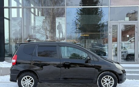 Honda Fit III, 2002 год, 450 000 рублей, 3 фотография