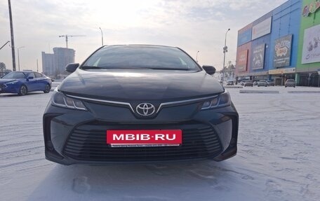 Toyota Corolla, 2019 год, 2 300 000 рублей, 2 фотография