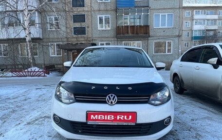 Volkswagen Polo VI (EU Market), 2012 год, 1 010 000 рублей, 1 фотография