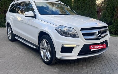 Mercedes-Benz GL-Класс, 2014 год, 2 850 000 рублей, 2 фотография