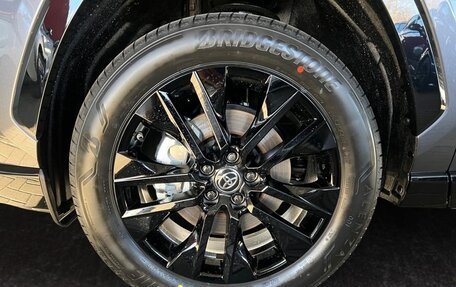 Toyota RAV4, 2025 год, 4 490 000 рублей, 16 фотография