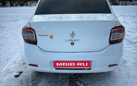 Renault Logan II, 2016 год, 545 000 рублей, 2 фотография