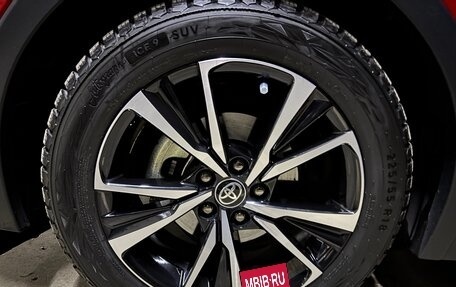 Toyota C-HR, 2023 год, 5 588 888 рублей, 3 фотография