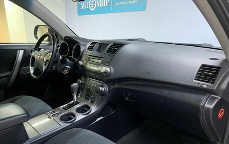 Toyota Highlander III, 2013 год, 2 160 000 рублей, 12 фотография