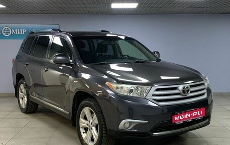 Toyota Highlander III, 2013 год, 2 160 000 рублей, 3 фотография