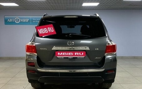 Toyota Highlander III, 2013 год, 2 160 000 рублей, 6 фотография