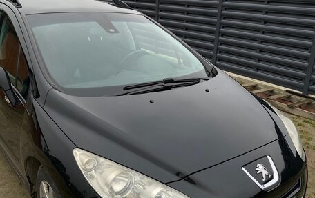 Peugeot 308 II, 2011 год, 550 000 рублей, 3 фотография
