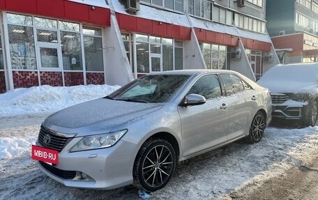 Toyota Camry, 2012 год, 1 599 000 рублей, 2 фотография