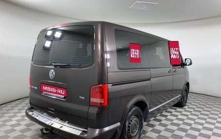 Volkswagen Multivan T5, 2010 год, 1 985 000 рублей, 5 фотография