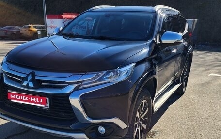 Mitsubishi Pajero Sport III рестайлинг, 2019 год, 4 600 000 рублей, 16 фотография