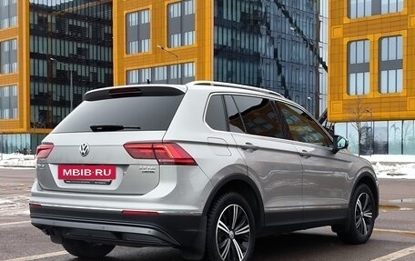 Volkswagen Tiguan II, 2017 год, 2 804 400 рублей, 5 фотография