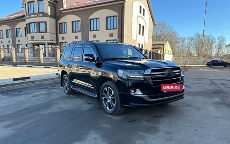 Toyota Land Cruiser 200, 2020 год, 8 250 000 рублей, 10 фотография