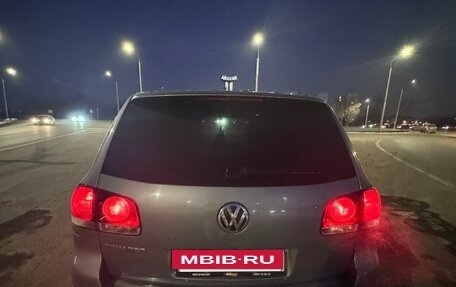 Volkswagen Touareg III, 2008 год, 1 330 000 рублей, 2 фотография