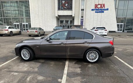 BMW 3 серия, 2015 год, 2 400 000 рублей, 3 фотография