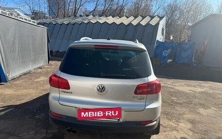 Volkswagen Tiguan I, 2013 год, 2 100 000 рублей, 4 фотография