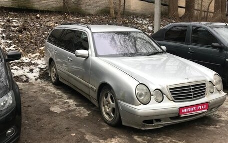 Mercedes-Benz E-Класс, 2000 год, 460 000 рублей, 1 фотография