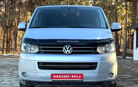 Volkswagen Multivan T5, 2010 год, 2 849 000 рублей, 2 фотография
