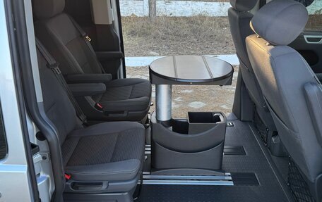 Volkswagen Multivan T5, 2010 год, 2 849 000 рублей, 25 фотография