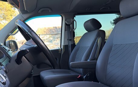 Volkswagen Multivan T5, 2010 год, 2 849 000 рублей, 31 фотография