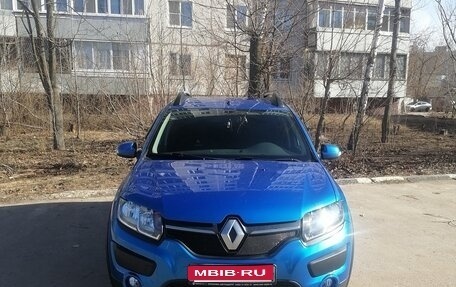 Renault Sandero II рестайлинг, 2017 год, 1 200 000 рублей, 1 фотография