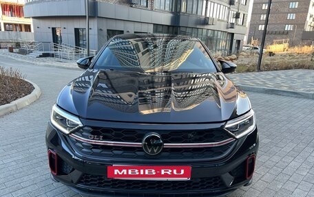 Volkswagen Jetta VII, 2022 год, 3 790 000 рублей, 2 фотография