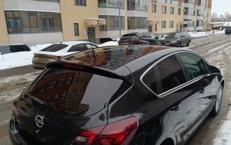 Opel Astra J, 2011 год, 599 000 рублей, 4 фотография