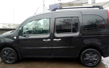 Renault Kangoo II рестайлинг, 2012 год, 570 000 рублей, 3 фотография