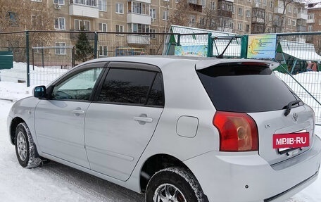 Toyota Corolla, 2005 год, 650 000 рублей, 5 фотография