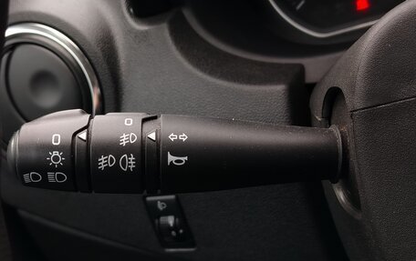 Nissan Almera, 2018 год, 990 000 рублей, 8 фотография