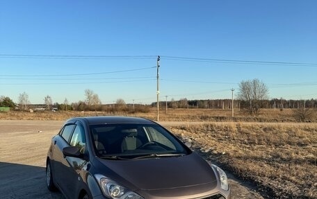 Hyundai i30 II рестайлинг, 2013 год, 950 000 рублей, 4 фотография