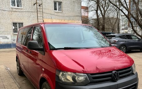 Volkswagen Caravelle T5, 2014 год, 1 900 000 рублей, 2 фотография