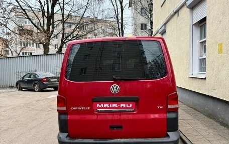 Volkswagen Caravelle T5, 2014 год, 1 900 000 рублей, 3 фотография