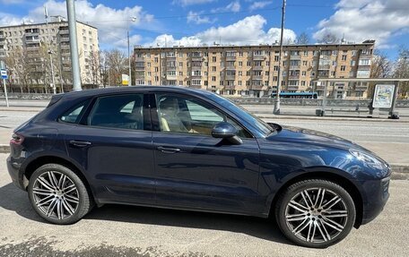 Porsche Macan I рестайлинг, 2016 год, 4 080 000 рублей, 3 фотография